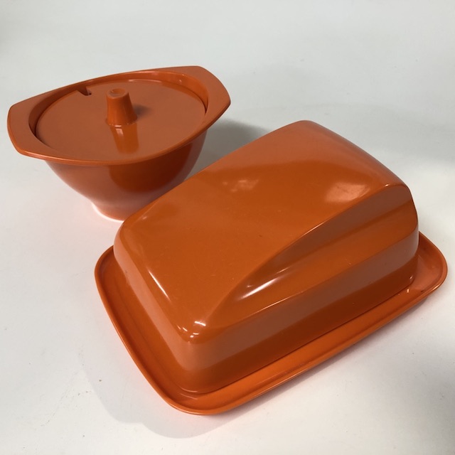 CONDIMENT SET, 1970s Orange Bessemerware Assorted